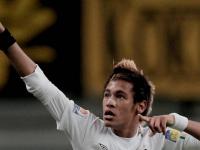 爱游戏官网入口-巴西传奇球员回归赛场，引发热议