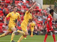 爱游戏登录入口-维戈塞尔塔客场惨败，球队需重新调整战术