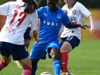 爱游戏官网-国际足球赛事中，女球员们竞技水平高超