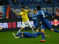 爱游戏官网-包含江苏苏宁队员受伤，球队面临严重挑战的词条