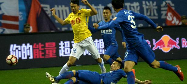 爱游戏官网-包含江苏苏宁队员受伤，球队面临严重挑战的词条