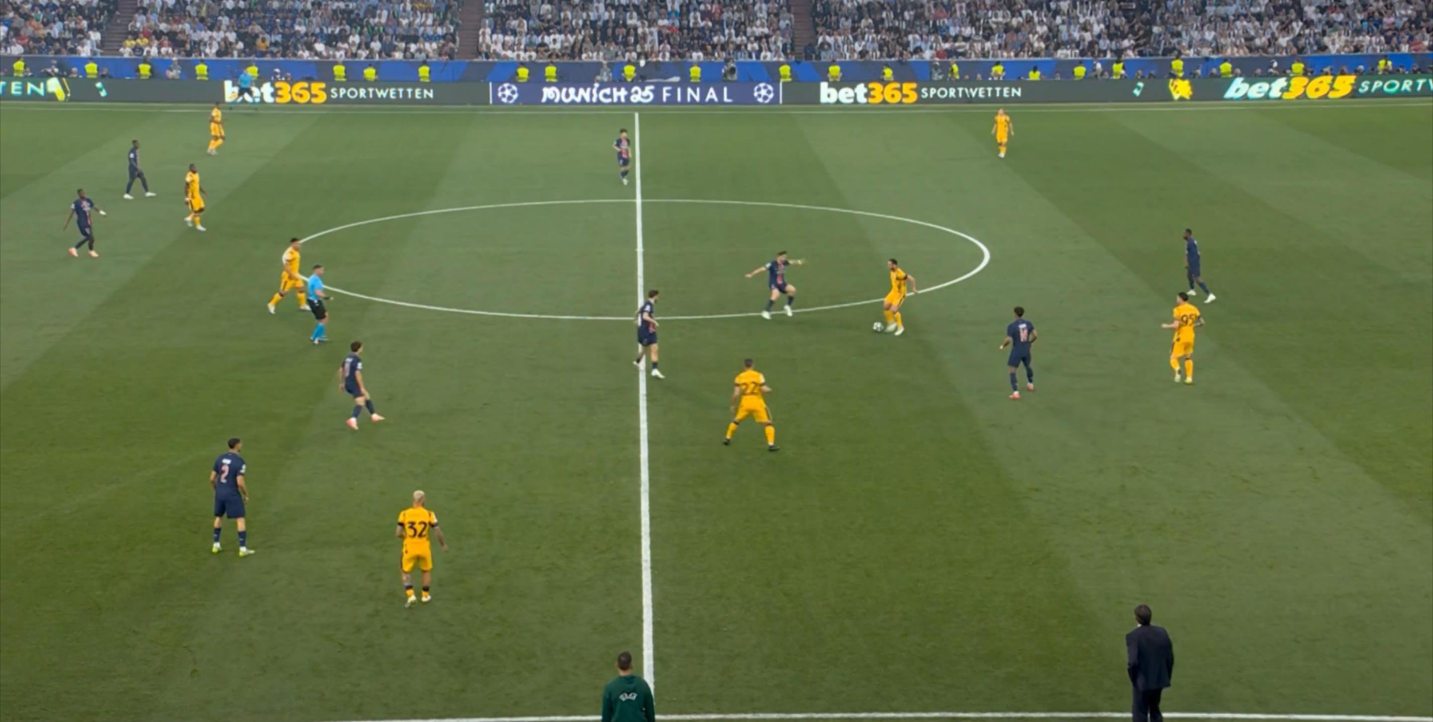 包含巴黎圣日耳曼大胜卡昂,取得连胜的词条 包含巴黎圣日耳曼大胜卡昂,取得连胜的词条