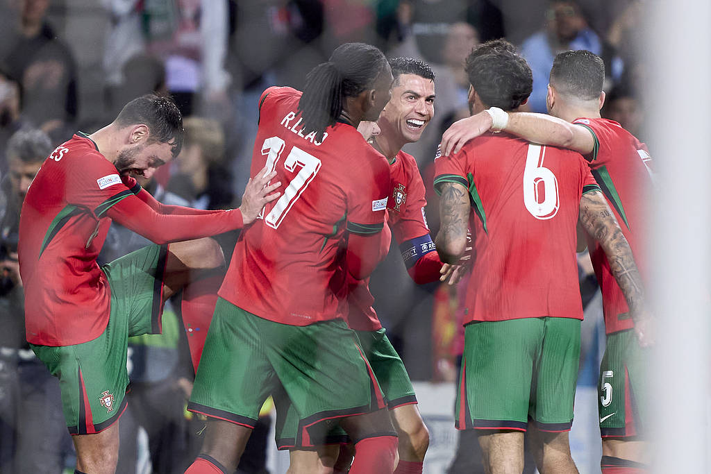 意大利球队火爆引进英格兰中场(意大利球队火爆引进英格兰中场球员) 意大利球队火爆引进英格兰中场(意大利球队火爆引进英格兰中场球员)