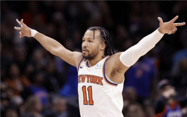 宏美埃罗尼连中两球,带队豪取三分(宏美埃罗尼连中两球,带队豪取三分球) 宏美埃罗尼连中两球,带队豪取三分(宏美埃罗尼连中两球,带队豪取三分球)