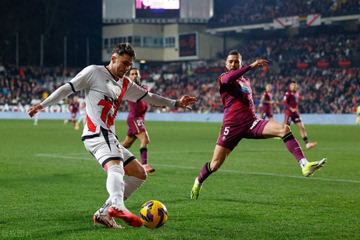 关于维拉利尔主场完胜巴列卡诺,取得联赛开门红的信息 关于维拉利尔主场完胜巴列卡诺,取得联赛开门红的信息