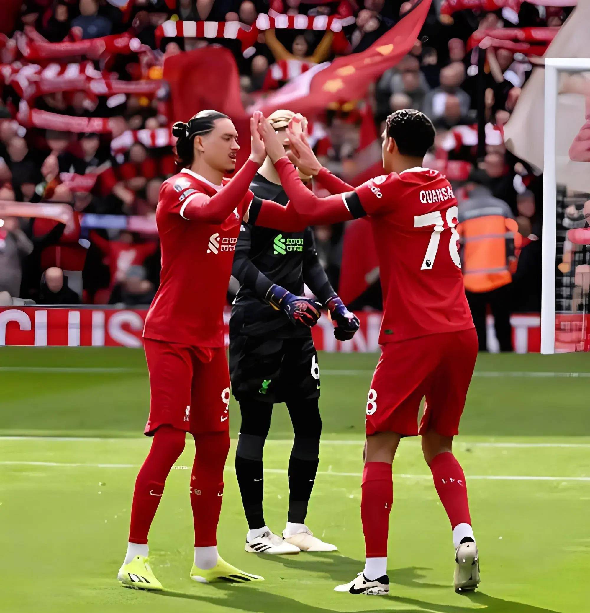 利物浦主场优势明显,球迷期待逆转奇迹的简单介绍 利物浦主场优势明显,球迷期待逆转奇迹的简单介绍