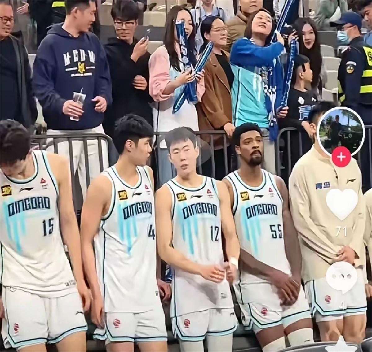 广东队在CBA季后赛中打出团战,被誉为球迷泪目 广东队在CBA季后赛中打出团战,被誉为球迷泪目