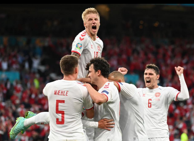 关于德国队豪取三连胜,小组横扫晋级的信息 关于德国队豪取三连胜,小组横扫晋级的信息