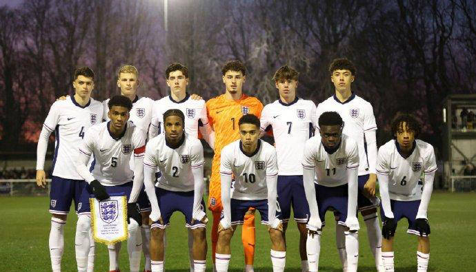 英格兰挑战德国:决定淘汰赛对手的较量 英格兰挑战德国:决定淘汰赛对手的较量