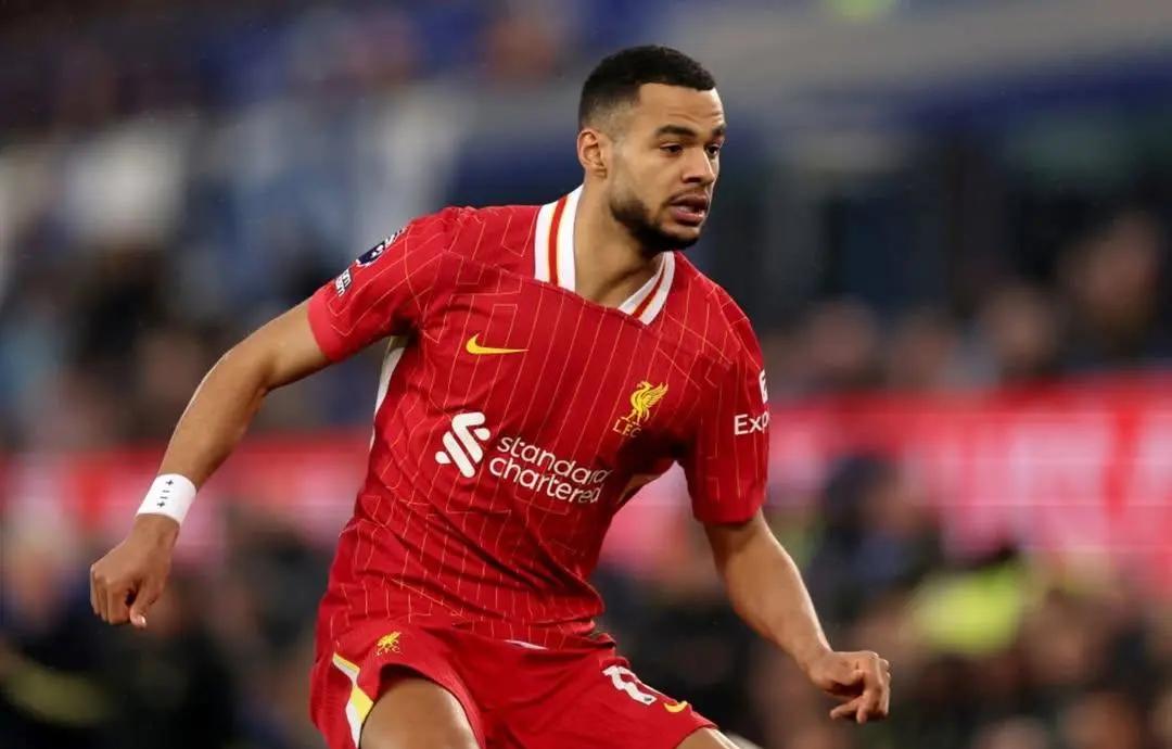 利物浦继续在欧洲舞台上表现出色,轻松取得胜利 利物浦继续在欧洲舞台上表现出色,轻松取得胜利