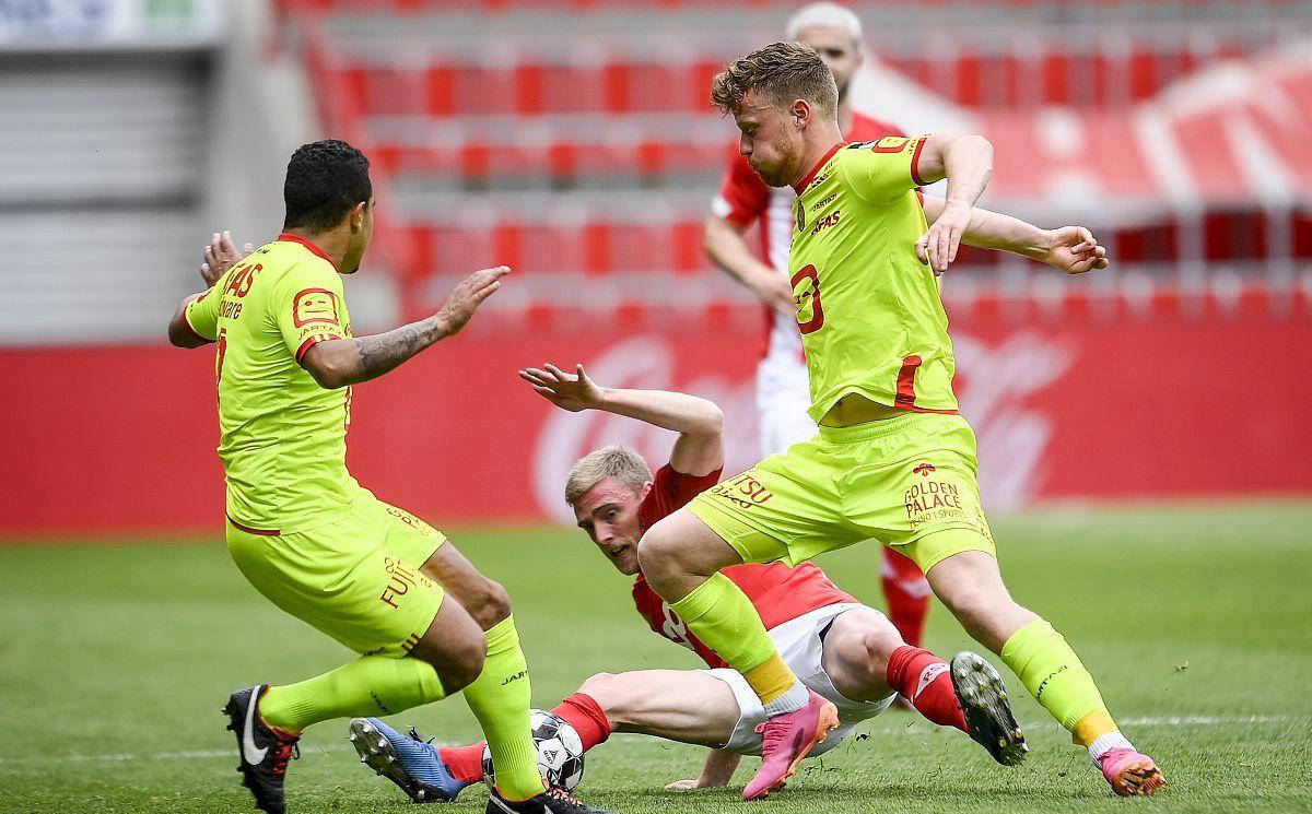 马德里竞技逼平对手,双方不分胜负的简单介绍 马德里竞技逼平对手,双方不分胜负的简单介绍