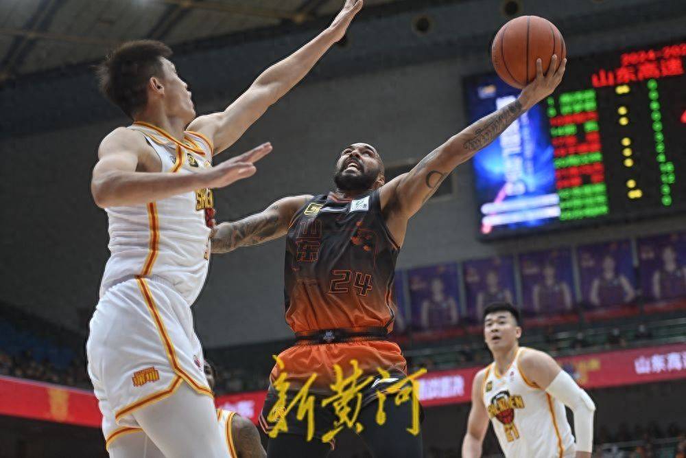 山东男篮实力强劲，取得连胜