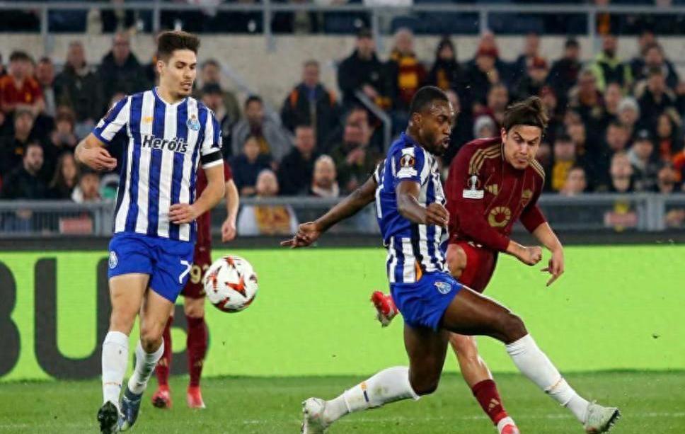 尼斯队客场击败费耶诺德,晋级欧联杯四强 尼斯队客场击败费耶诺德,晋级欧联杯四强