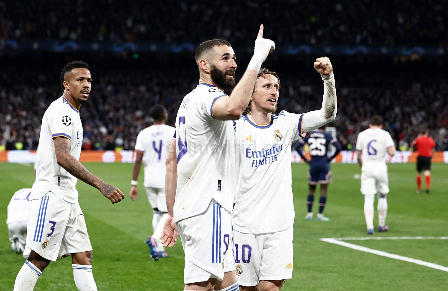 关于皇马雄心勃发!本泽马飘忽进球,掀起战风的信息 关于皇马雄心勃发!本泽马飘忽进球,掀起战风的信息