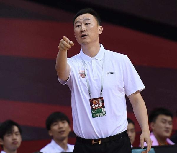 包含山东高速获胜,领先积分榜,冲击季后赛的词条 包含山东高速获胜,领先积分榜,冲击季后赛的词条