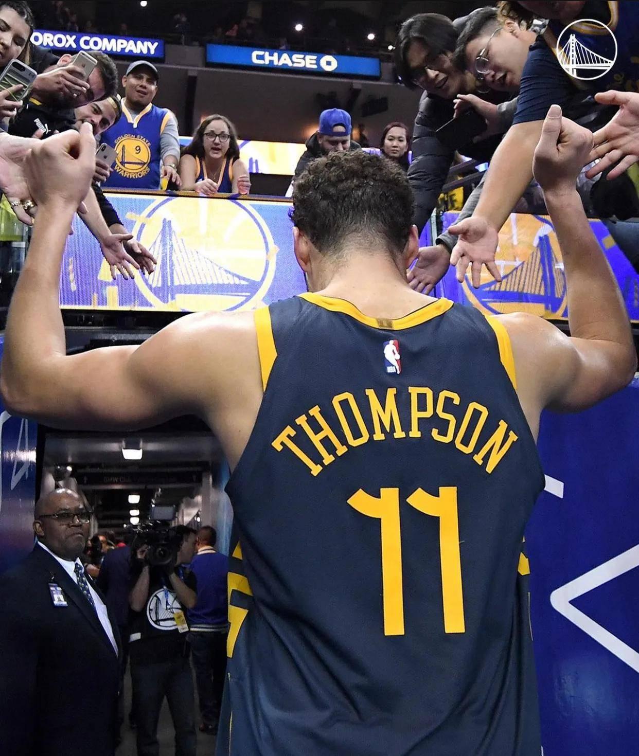 汤普森发布训练照片,坚定信心重返赛场的简单介绍 汤普森发布训练照片,坚定信心重返赛场的简单介绍